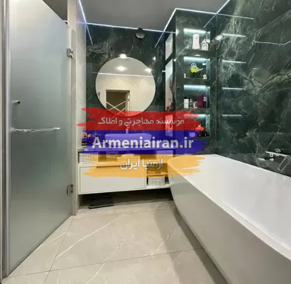 100868193